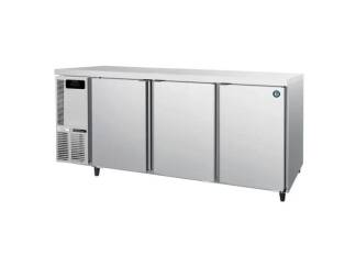 hoshizaki 3 door under bench fridge, stainless steel construction, commercial fridge